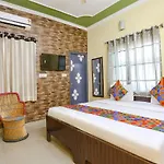 Fabhotel Stella