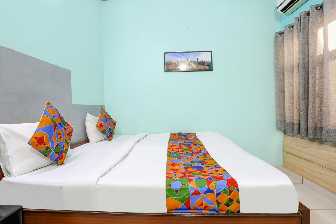 Fabhotel Stella Asrama *